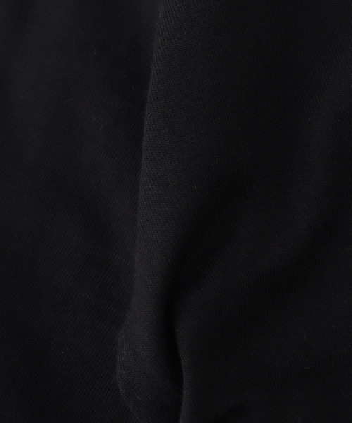 Calvin Klein(カルバン・クライン)の「Calvin Klein / カルバン クライン SS RLXD STANDARD LOGO CREWN 40HM228(Tシャツ/カットソー・メンズ・ブラック/ホワイト・LARGE/MEDIUM/SMALL)」の4枚目の写真