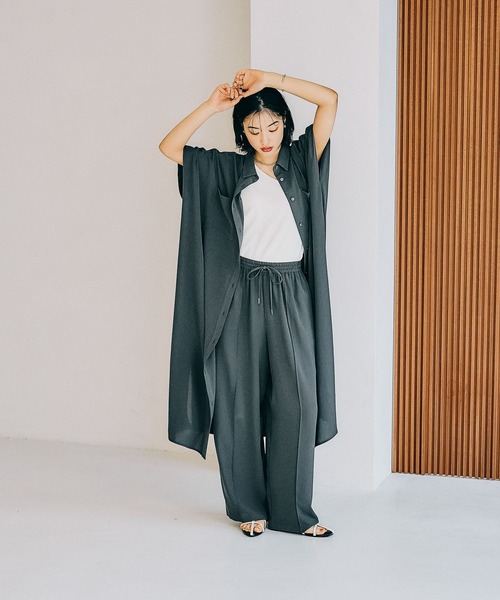 LEPSIM（レプシィム）の「マルチメリットカルゼワンピースSS　290270（ワンピース・レディース・ベージュ/オレンジ/チャコールグレー/ネイビー・FREE）」の6枚目の写真