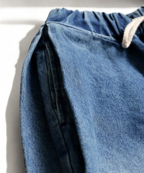 antiqua（アンティカ）の「裾ドロストデザインデニムバルーンパンツ（デニムパンツ・レディース・ブルー系その他・ONESIZE）」の21枚目の写真