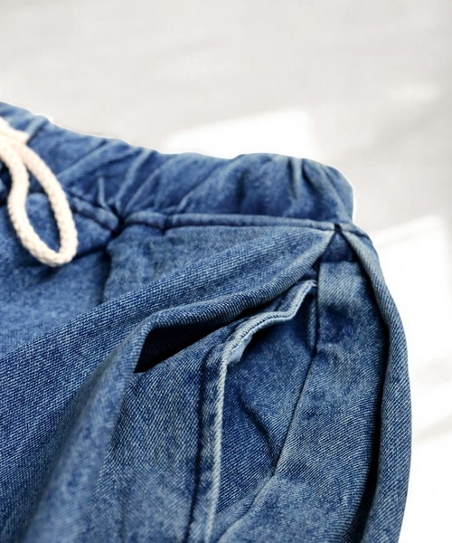 antiqua（アンティカ）の「裾ドロストデザインデニムバルーンパンツ（デニムパンツ・レディース・ブルー系その他・ONESIZE）」の20枚目の写真