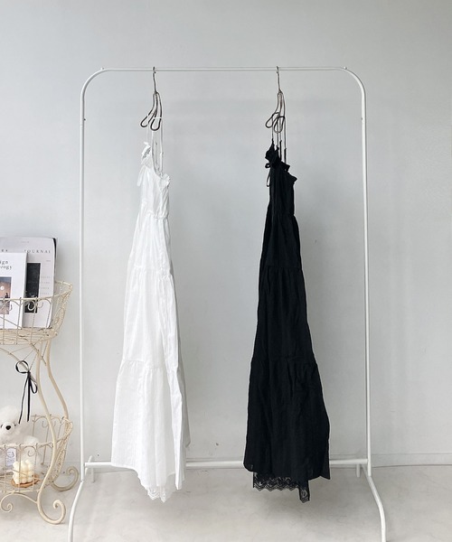 AS KNOW AS plus（アズノゥアズプラス）の「●フリルレース ティアードキャミワンピース（ワンピース・レディース・オフホワイト/ブラック・FREE）」の22枚目の写真