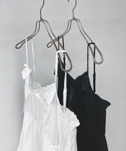 AS KNOW AS plus（アズノゥアズプラス）の「●フリルレース ティアードキャミワンピース（ワンピース・レディース・オフホワイト/ブラック・FREE）」の18枚目の写真