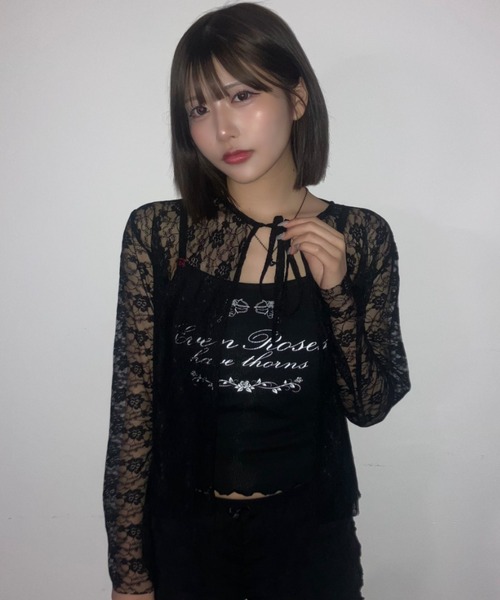 .KOM(ドットコム)の「A'GEM/9 × .kom 『.KOM/ドットケーオーエム』 レースボレロ(カーディガン/ボレロ・レディース・アイボリー/ブラック・FREE)」の2枚目の写真