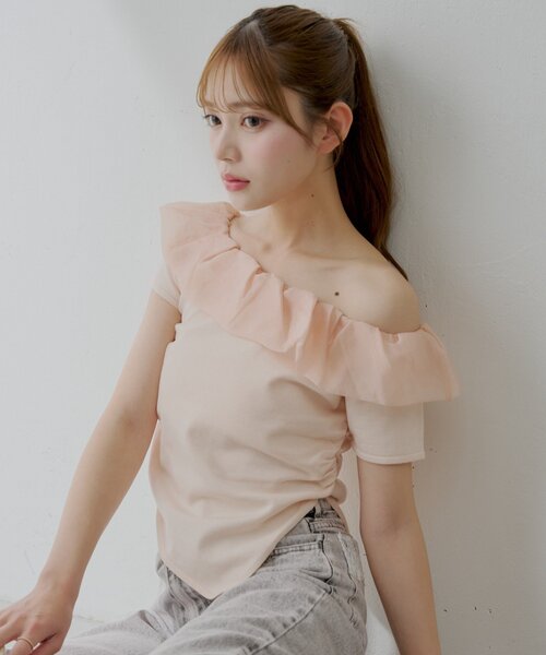 maison de Dolce. バルーンギャザードッキングニット　black セール】バック裾ラッフルドッキングニット（ニット/セーター