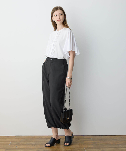 LE SOUK HOLIDAY(ルスークホリデー)の「2025年春夏【接触冷感】EASY ELEGANCEフリルブラウス(Tシャツ/カットソー・レディース・オフホワイト/ブラック/ブラウン・L/M)」の22枚目の写真