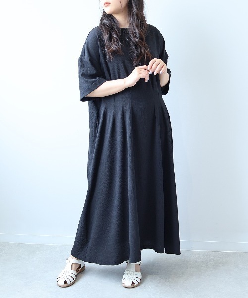 leswel(レスウェル)の「【L~5L 大きいサイズ】ニット楊柳ウエストタックワンピース 半袖 春夏(ワンピース・レディース・ブラック/ブラウン・L/LL/3L/4L/5L)」の12枚目の写真