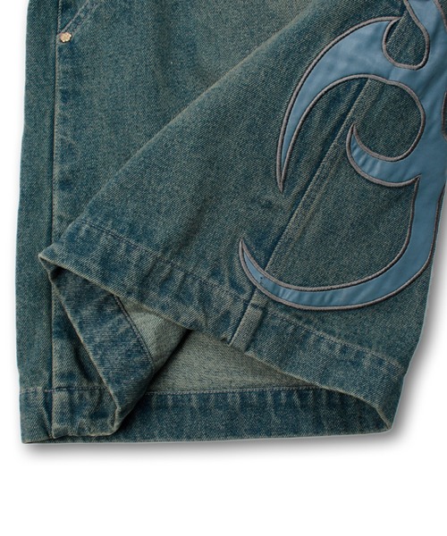 GALFY（ガルフィー）の「【GALFY/ガルフィー】部族長デカ短パン（デニムパンツ・メンズ・ブルー系その他/ライトインディゴブルー/ブラック・L/XL）」の9枚目の写真