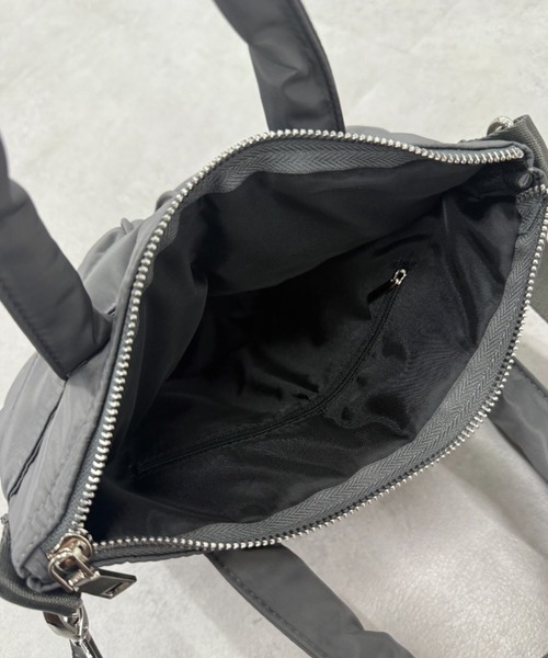 OUTDOOR PRODUCTS（アウトドアプロダクツ）の「【OUTDOOR PRODUCTS】別注 2WAY HELMET BAG ヘルメットバッグ（ショルダーバッグ・レディース・ブラック/カーキ/グレー・FREE）」の8枚目の写真