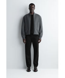 COS（コス）の「SIGNATUREジーンズ - ストレート（デニムパンツ）」