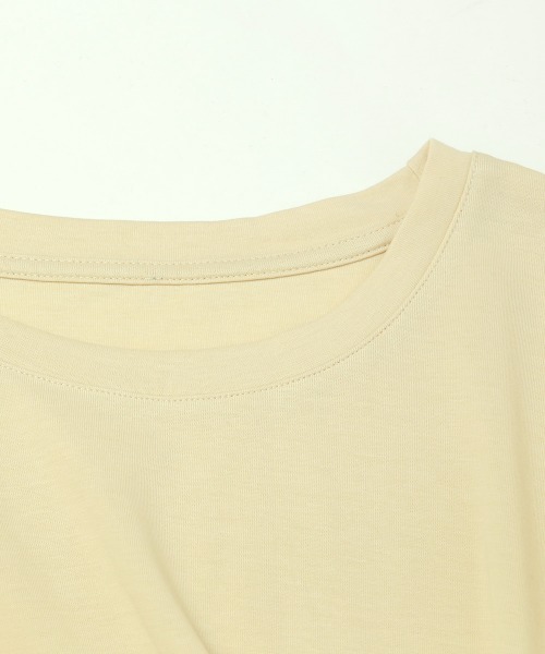 Rejoule(リジュール)の「ツイストドレープデザイン半袖Tシャツ(Tシャツ/カットソー・レディース・ブラック/アイボリー/イエロー・FREE)」の17枚目の写真