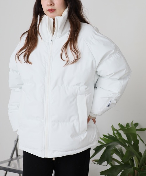 ROOPTOKYO（ループトウキョウ）の「中綿スタンドネック ジップアップボアジャケット（ダウンジャケット/コート・メンズ・ホワイト/ブラック・L/M）」の8枚目の写真