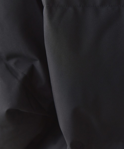 ROOPTOKYO（ループトウキョウ）の「中綿スタンドネック ジップアップボアジャケット（ダウンジャケット/コート・メンズ・ホワイト/ブラック・L/M）」の6枚目の写真