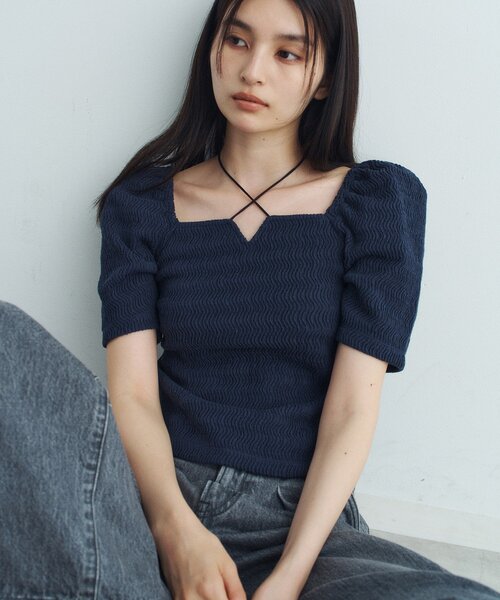 CODE A（コードエー）の「gather puff jersey tops（Tシャツ/カットソー・レディース・ホワイト/ライトイエロー系/ネイビー/ライトブルー・00）」の3枚目の写真