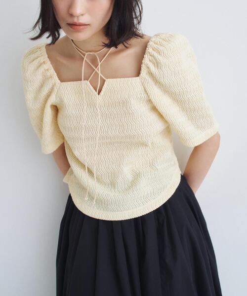 CODE A（コードエー）の「gather puff jersey tops（Tシャツ/カットソー・レディース・ホワイト/ライトイエロー系/ネイビー/ライトブルー・00）」の5枚目の写真