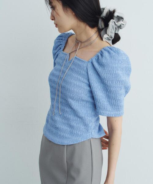 CODE A（コードエー）の「gather puff jersey tops（Tシャツ/カットソー・レディース・ホワイト/ライトイエロー系/ネイビー/ライトブルー・00）」の11枚目の写真