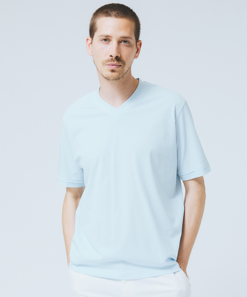 DESIGNWORKS(デザインワークス)の「【ハイツイスト】天竺 カットオフ VネックTシャツ / 接触冷感 / 吸水速乾(Tシャツ/カットソー・メンズ・サックスブルー/ピンク/モカ・46/48/50)」の1枚目の写真
