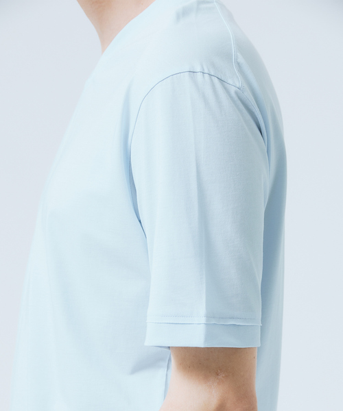 DESIGNWORKS(デザインワークス)の「【ハイツイスト】天竺 カットオフ VネックTシャツ / 接触冷感 / 吸水速乾(Tシャツ/カットソー・メンズ・サックスブルー/ピンク/モカ・46/48/50)」の11枚目の写真