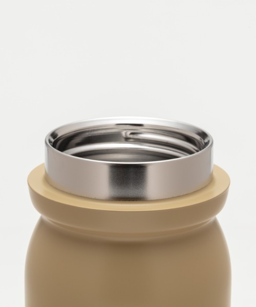 Snow Peak（スノーピーク）の「Snow Peak / ステンレス真空ボトルタイプＭ500　水筒 サンド（グラス/マグカップ/タンブラー・メンズ・サンドベージュ・ONE SIZE）」の5枚目の写真