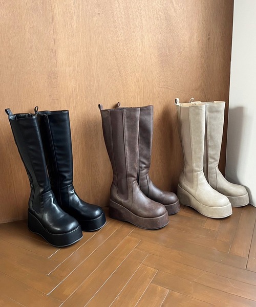 one after another NICE CLAUP(ワンアフターアナザーナイスクラップ)の「【マイナス3キロ見え】サイドゴアボリュームソールロングブーツ(ブーツ・レディース・ブラック/グレイッシュベージュ/ダークブラウン・S/M/L)」の20枚目の写真