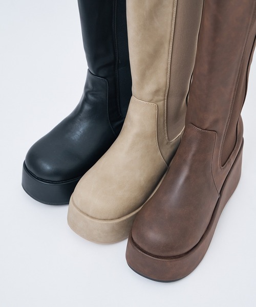 one after another NICE CLAUP(ワンアフターアナザーナイスクラップ)の「【マイナス3キロ見え】サイドゴアボリュームソールロングブーツ(ブーツ・レディース・ブラック/グレイッシュベージュ/ダークブラウン・S/M/L)」の16枚目の写真