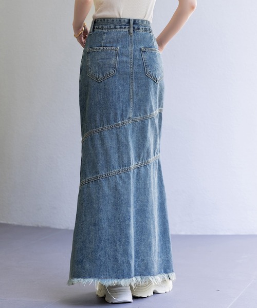 DAY CLOSET（デイ クローゼット）の「【大きいサイズ有】程よいくびれライン。斜め切り替え×フリンジデニムマーメイドスカート  レディース（デニムスカート・レディース・ライトブルー/ブルー/グレー/ブラック・S/M/L/XL）」の21枚目の写真