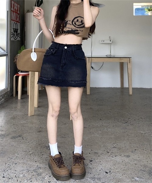 FREE STYLISTS(フリー スタイリスト)の「フリンジザインデニムミニスカート(デニムスカート・レディース・ブルー/ブラック・S/XS/M)」の12枚目の写真