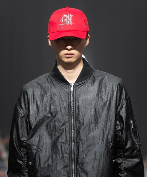 MSML（エムエスエムエル）の「M LOGO CAP（キャップ・メンズ・ブラック/レッド/ネイビー・ONE SIZE）」の13枚目の写真