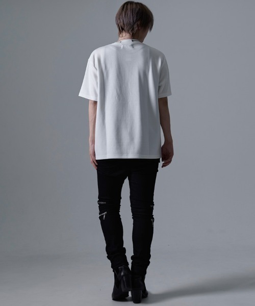 SILVER BULLET(シルバーバレット)の「『CavariA/キャバリア』ネックレス付きポンチ半袖TEE(Tシャツ/カットソー・メンズ・ブラック/ホワイト・L/M)」の5枚目の写真