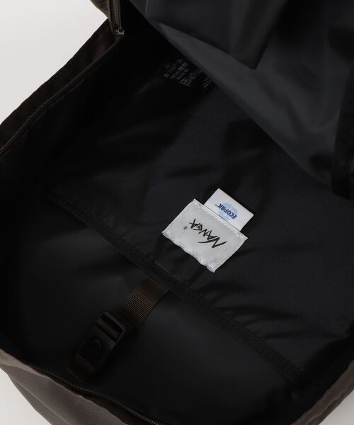 NANGA（ナンガ）の「ECOPAK UR DAY BAG/エコパック UR デイバッグ（バックパック/リュック・メンズ・ブラック/オリーブ・FREE）」の22枚目の写真