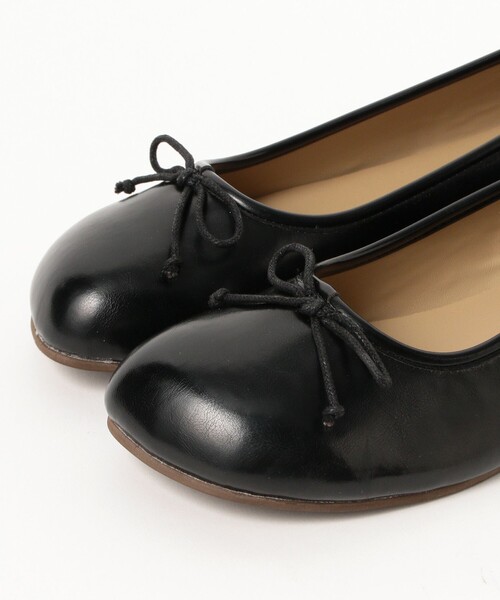 BEAMS HEART（ビームスハート）の「オブリークトゥ バレエ シューズ（22.5～24.5cm）（パンプス・レディース・シルバー/ホワイト系その他5/ブラック・SMALL/MEDIUM/LARGE）」の9枚目の写真