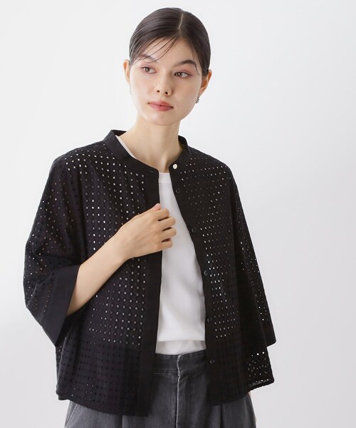 THE SHOP TK （ザ ショップ ティーケー ）の「5分袖レース刺繍コットンシャツ（シャツ/ブラウス・レディース・オフホワイト/ブラック・12/13）」の2枚目の写真