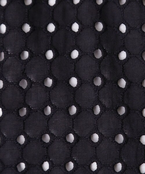 THE SHOP TK （ザ ショップ ティーケー ）の「5分袖レース刺繍コットンシャツ（シャツ/ブラウス・レディース・オフホワイト/ブラック・12/13）」の7枚目の写真