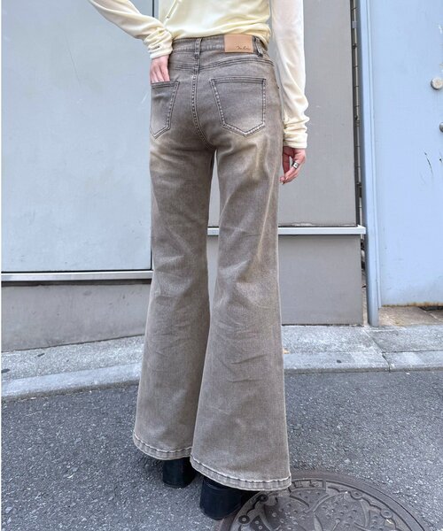 mline（エムライン）の「[mline]ヴィンテージフレアデニム（デニムパンツ・レディース・ブルー/ブラック・2/1）」の21枚目の写真