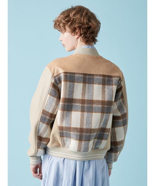 FURFUR（ファーファー）の「パッチワークスタジャン（ブルゾン・レディース・ブラック/ベージュ/ピンク・F）」の5枚目の写真