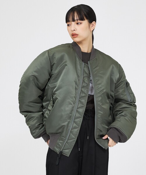 Valley Apparel(バレーアパレル)の「【Valley Apparel / バレーアパレル】MA-1 フライトジャケット / ミリタリーアウター(MA-1・メンズ・ブラック/グレー・XL/L/M)」の5枚目の写真