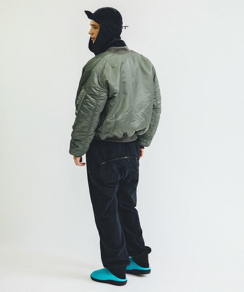 Valley Apparel(バレーアパレル)の「【Valley Apparel / バレーアパレル】MA-1 フライトジャケット / ミリタリーアウター(MA-1・メンズ・ブラック/グレー・XL/L/M)」の13枚目の写真