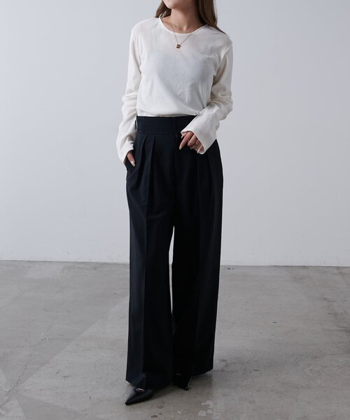 Lui's（ルイス）の「シアーベロア袖ギャザープルオーバー（Tシャツ/カットソー・レディース・オフホワイト/チャコールグレー/ブラック・FREE）」の14枚目の写真