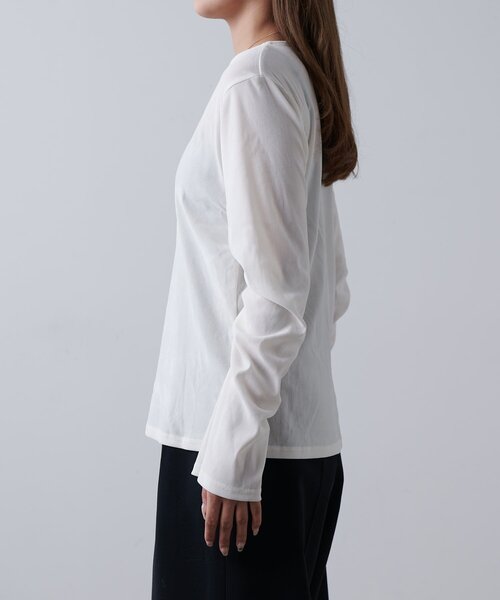 Lui's（ルイス）の「シアーベロア袖ギャザープルオーバー（Tシャツ/カットソー・レディース・オフホワイト/チャコールグレー/ブラック・FREE）」の18枚目の写真