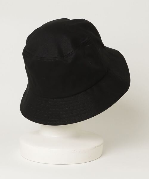 MASSIVE STORE(マッシブストア)の「【AVIREX/アヴィレックス】AX BRIM LOGO PRINT BUCKET HAT(バックパック/リュック・メンズ・ブラック/ベージュ・FREE)」の3枚目の写真