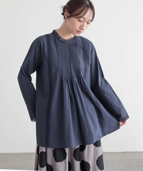 n'OrLABEL(ノアールレーベル)の「レースピンタックブラウス(シャツ/ブラウス・レディース・ネイビー/オフホワイト・2/1)」の14枚目の写真