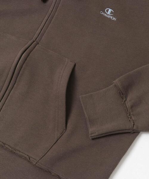 SENSE OF PLACE by URBAN RESEARCH（センスオブプレイスバイアーバンリサーチ）の「『別注』Champion×SENSE OF PLACE　ジップパーカー（パーカー・レディース・ブラウン/グリーン/オートミール・ONE）」の19枚目の写真