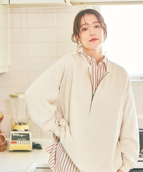 studio CLIP（スタディオクリップ）の「ハーフジップスウェットプルオーバー（スウェット・レディース・アイボリー/グレー・FREE）」の2枚目の写真