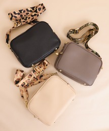 ショルダーベルト2本付属 2WAYショルダースクエアバッグ