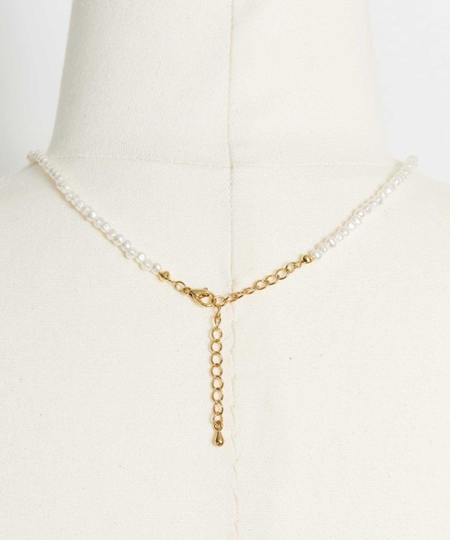NOELA（ノエラ）の「バロックミニパールネックレス（ネックレス・レディース・ゴールド・フリー）」の4枚目の写真