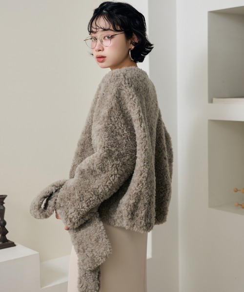 LAULEN（ローレン）の「boa muffler zip up blouson /ノーカラーボアマフラー付きジップアップブルゾン（ブルゾン・レディース・ダークグレー/ベージュ/ブラウン/グレイッシュベージュ・FREE）」の10枚目の写真