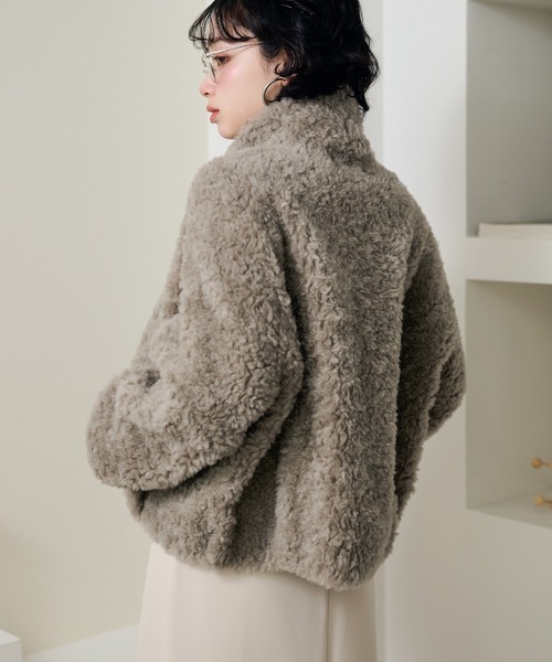 LAULEN（ローレン）の「boa muffler zip up blouson /ノーカラーボアマフラー付きジップアップブルゾン（ブルゾン・レディース・ダークグレー/ベージュ/ブラウン/グレイッシュベージュ・FREE）」の6枚目の写真