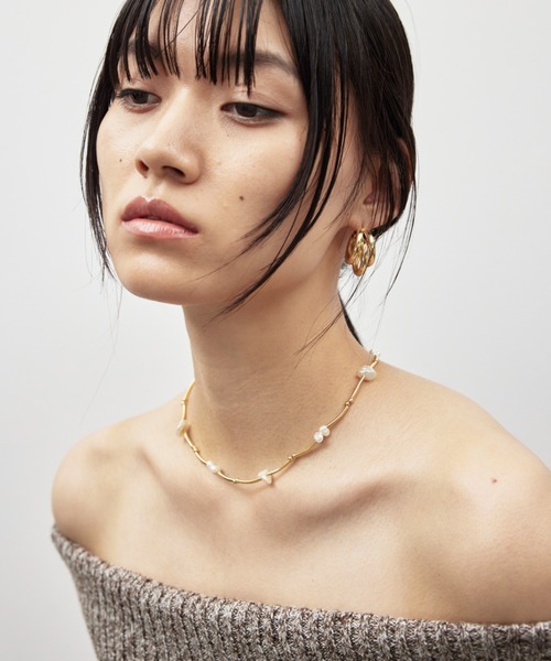 HANNE（アン）の「ウェーブパールネックレス（ネックレス・レディース・ゴールド/シルバー・FREE）」の2枚目の写真