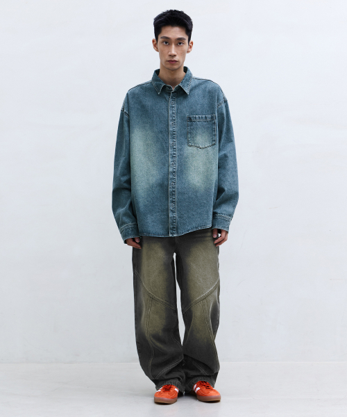 F.ILLUMINATE(フィルミネイト)の「ワイドパネルデニムパンツ-ブラック(デニムパンツ・レディース・その他・SMALL/MEDIUM/LARGE)」の4枚目の写真