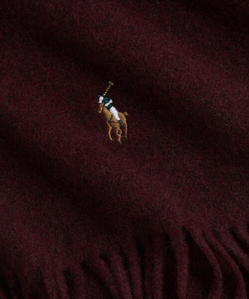 POLO RALPH LAUREN(ポロ ラルフ ローレン)の「フリンジ バージン ウール マフラー(マフラー・メンズ・レッド・ONE)」の2枚目の写真