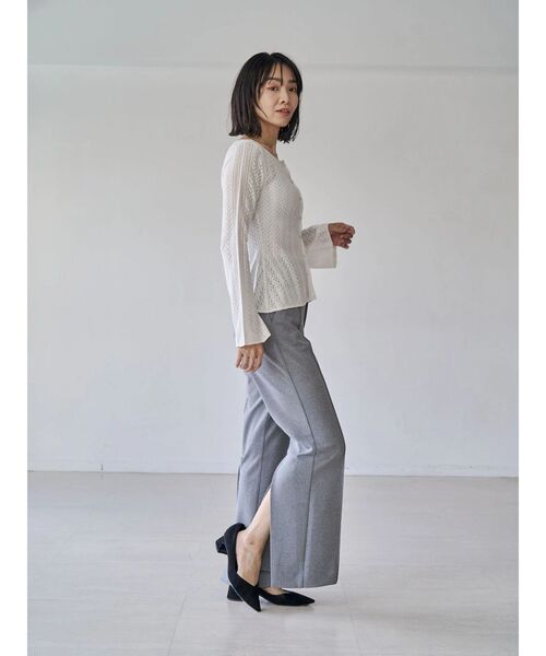 TONAL(トーナル)の「バックスリットフレアパンツ(その他パンツ・レディース・アイボリー/グレー/ネイビー・SMALL/MEDIUM)」の20枚目の写真